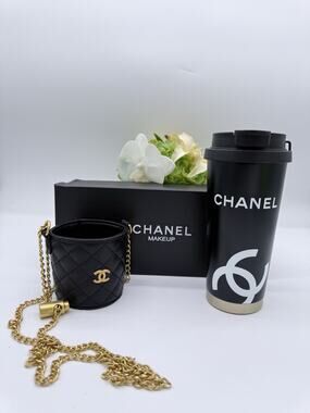 Chanel Black Tumbler Gold Chain Quilted Crossbody Holder Limited Edition GWP.